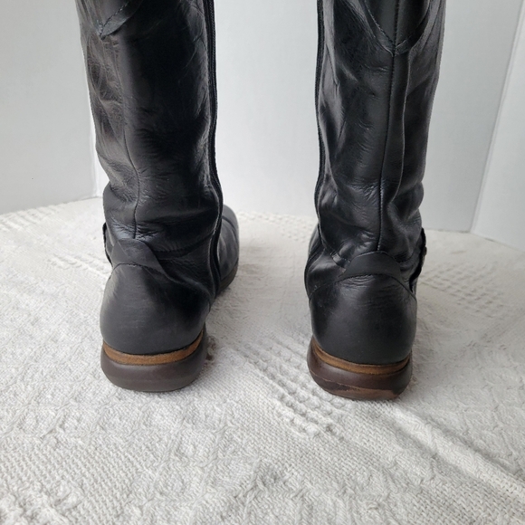 Romika Black Embroidered Floral Zip Up Leather Casual Fall Boot - Picture 6 of 13